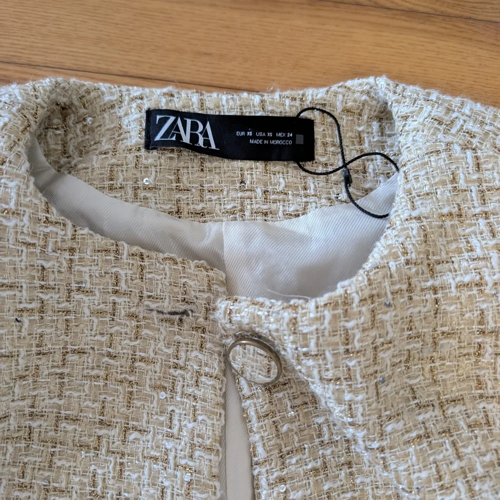 Zara Beige Tweed Open-Front Vest - Picture 4 of 5